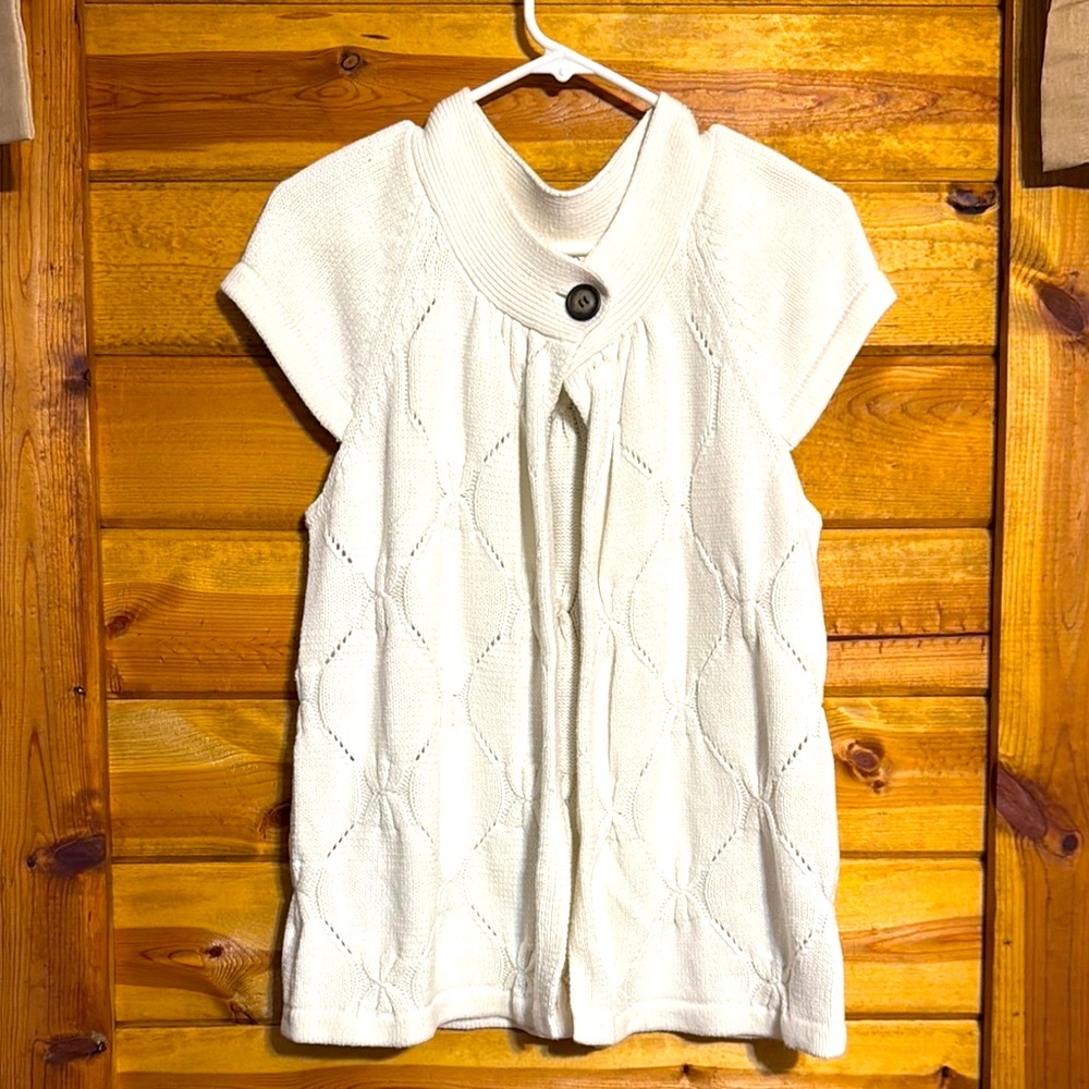 Women’s Cato Cream Knit Blouse with Button Accent